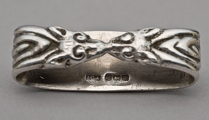 Iona Silver Scarf Ring - Alex Ritchie